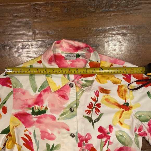 Chico's White Cotton Stretch Collared Blazer w/ Watercolor Floral Print Size 0 - Picture 11 of 13